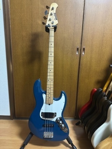 Bacchus ジャズベース (Fender ピックアップ)