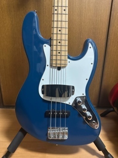 Bacchus ジャズベース (Fender ピックアップ)