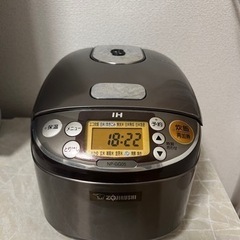 象印　ZOJIRUSHI 炊飯器　IH 極め炊き　3合用