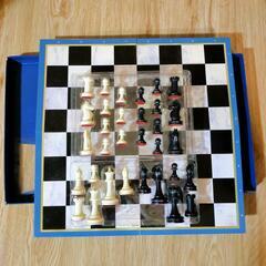 チェス　ボード&駒の画像