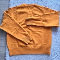UNIQLO ニット　M sizeの画像