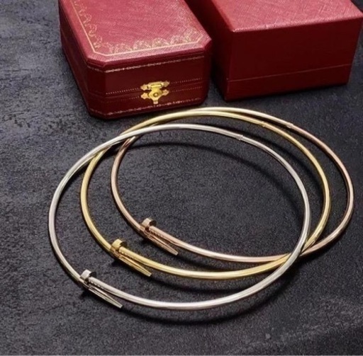 新春特別セール　ネックレス　韓国ファッション　ブラックコーデにも合う　激オシャレアイテム