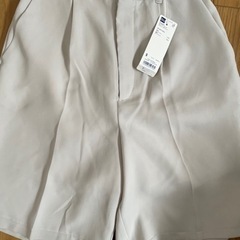 GU ハーフパンツ　Sサイズ