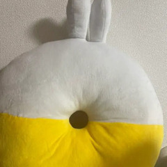 ぬいぐるみ3体＋ドーナツクッション　ミッフィーの画像