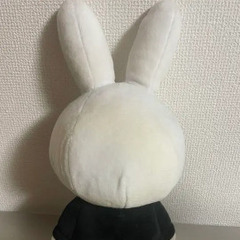 ぬいぐるみ3体＋ドーナツクッション　ミッフィーの画像