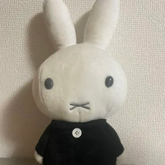 ぬいぐるみ3体＋ドーナツクッション　ミッフィー