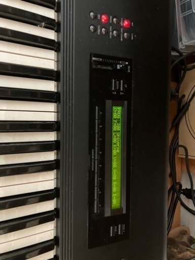 KORG M1