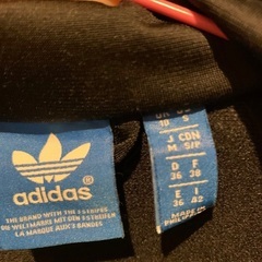 adidasオリジナルの画像