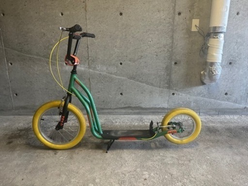 売却済『美品』キックボード