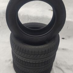 スタッドレスタイヤ　215/55R17　ブリヂストン