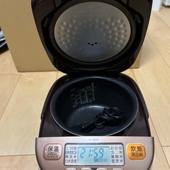 炊飯器　3合サイズの画像