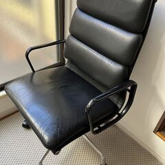 キャスター購入差替え済 ハーマンミラー Herman Miller イームズ ソフトパット エグゼクティブ チェア 
