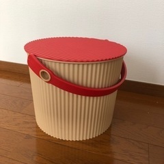 オムニウッティ　おむつゴミ箱　8L