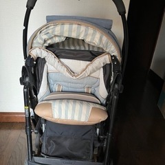 中古ベビーカー　Combiメチャカルハンディの画像