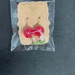 ピアス