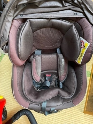 チャイルドシート コンビ クルムーヴ スマート