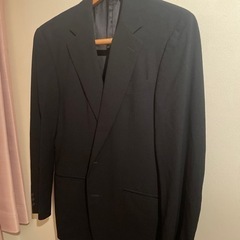 メンズ　スーツ　黒　シングルの画像
