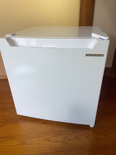 冷蔵庫、３ヶ月使用、3000円でお譲りします！