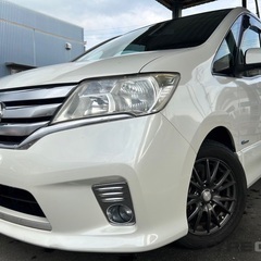 25年式☆ガソリン代 節約☆S-HYBRID入りました‼️月々1.2万円〜分割払い可❗️車検2年付き！大人気☆ニッサン セレナ☆HDDナビ付き☆走行中DVD見れます☆8人乗り☆ETC☆バックカメラ付き☆ドラレコ付きのフル装備☆両側電動スライドドア☆ウィンカーミラー☆社外アルミ！フル装備☆事故修復歴無し☆車内広々三列シート‼️の画像