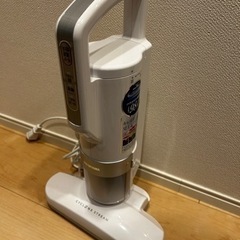 布団クリーナー　アイリスオーヤマ