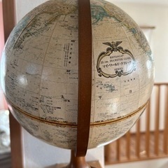 アンティーク地球儀🌍の画像