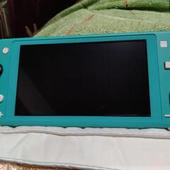 Nintendoスイッチライト+ソフト3つの画像