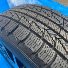 《未使用》　205/60r16 スタッドレスタイヤホイール4本セットの画像