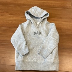 子ども服GAPパーカー