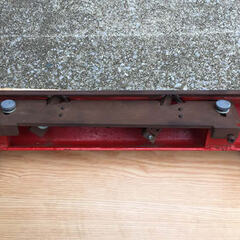 建具組子面取装置（513）の画像