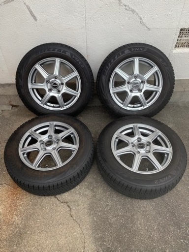 美品　スタッドレス　185/65R15 バリ山