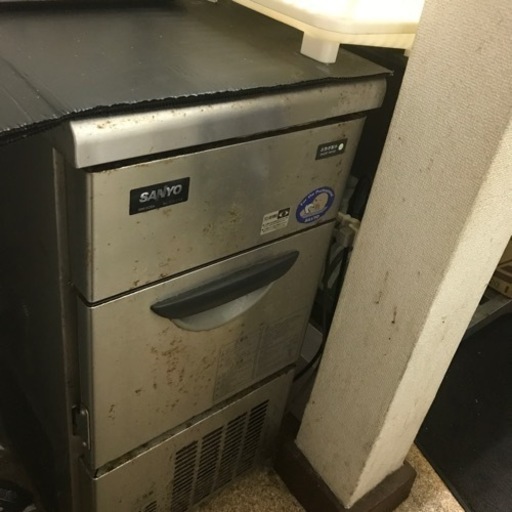 製氷機25キロタイプ