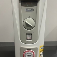 未使用に近いお品　デロンギ　オイルヒーター  タオル干しハンガー　取説付の画像