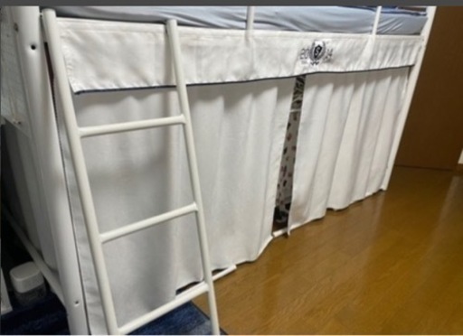 白　二段ベット