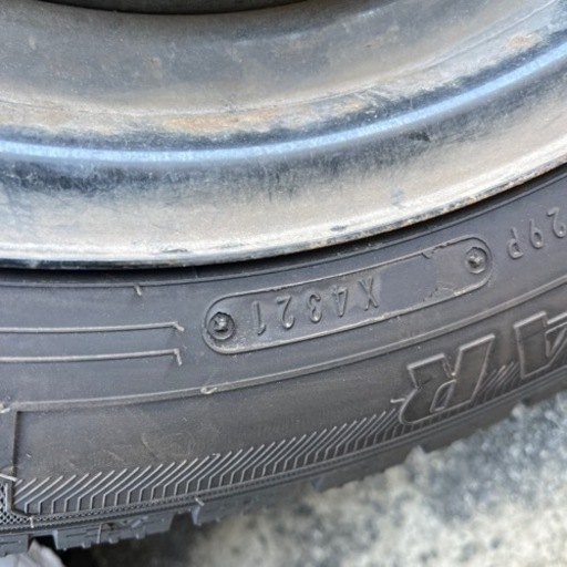175/65R14 スタッドレス　ICENAVI7 バリバリ溝