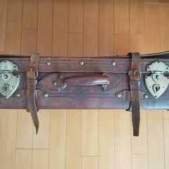 アンティーク鞄の画像