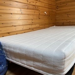 シングルベッド