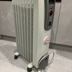 デロンギ オイルヒーター H770812EFSN-GY