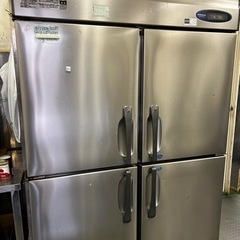 厨房機器　業務冷蔵庫の画像