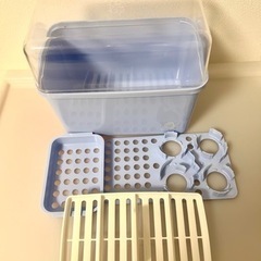 カトージ　ベビーベッド　哺乳瓶など　ベビー用品の画像