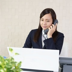 沖縄市諸見里　英語対応受付　日曜日休み