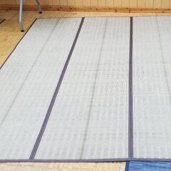 買い取り決まりました。敷物　グレー