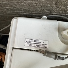 洗濯機2016年式の画像