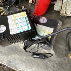【売約済】㉚純正タイヤ空気充填用エアコンプレッサー(車載用)中古品個数1の画像