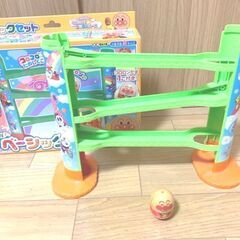 美品・値引き　アンパンマンおもちゃ2つセット