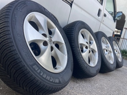 【美品】225/60R17 ミシュラン　オールシーズンタイヤ　アルファード純正アルミ