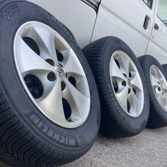 【美品】225/60R17 ミシュラン　オールシーズンタイヤ　ア...