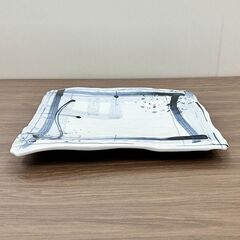★新品未使用品★　呉須格子長角9.5寸皿　陶雅　角皿　大皿　陶磁器　R4-0091の画像