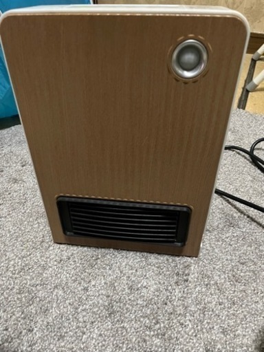 21年製セラミックファンヒーター