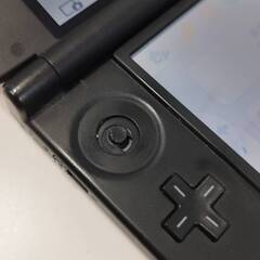 Nintendo 3DS LL SPR-001 おまけソフト3本付き！の画像