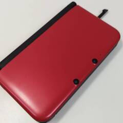 Nintendo 3DS LL SPR-001 おまけソフト3本付き！の画像